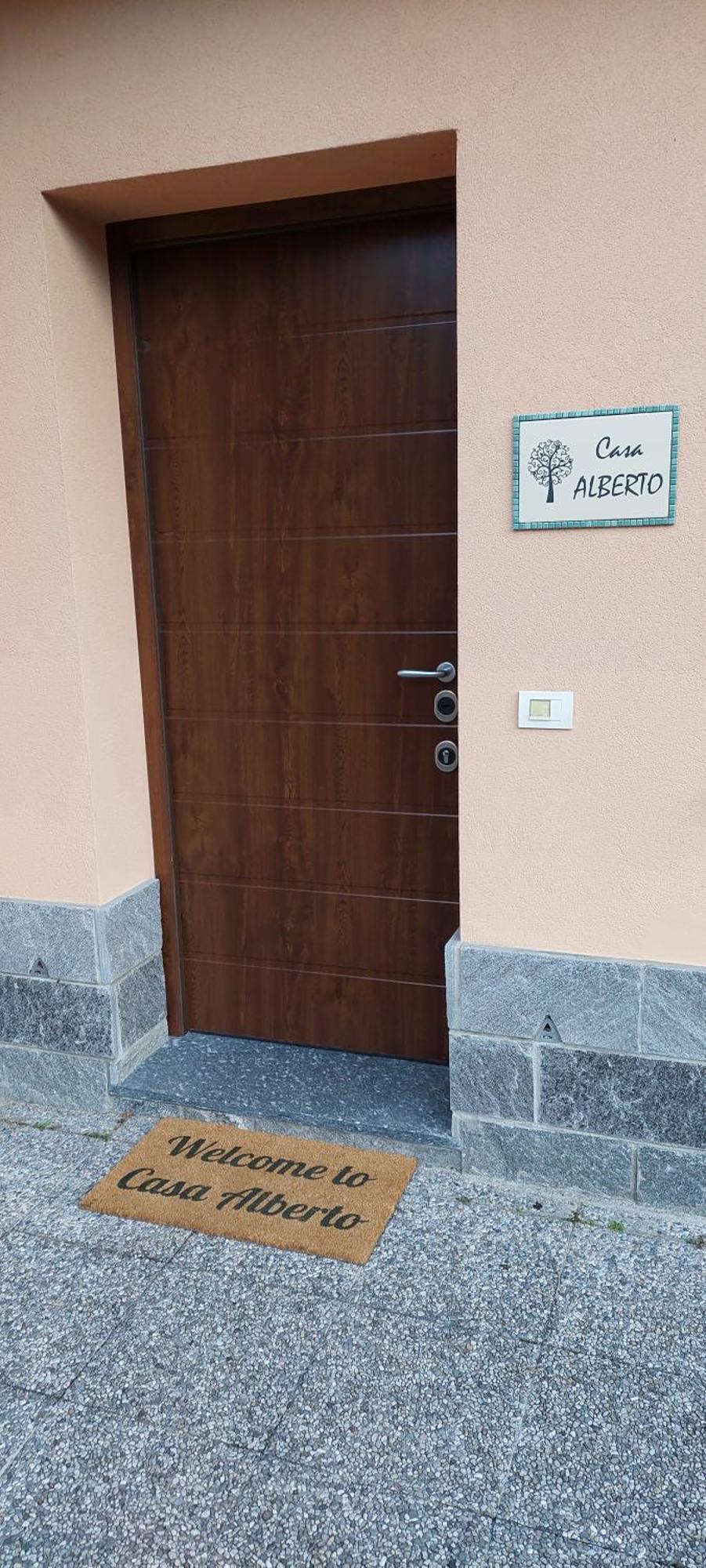 Casa Alberto - Appartamento Zona Bellagio Магрельо Экстерьер фото